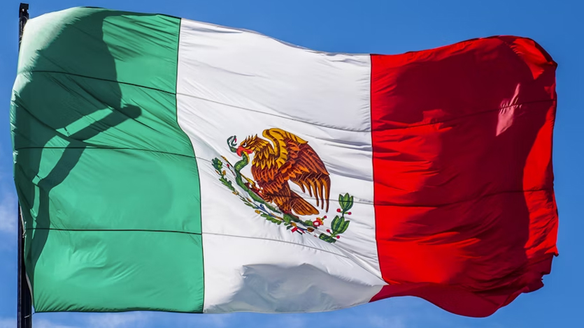 Where and how to play in Mexico: live and online poker spaces, taxation, famous poker players and other interesting details.
